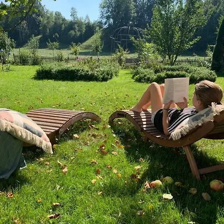 Neue Ferienwohnung Mit Garten Im Herzen Vom Allgau アパート Argenbühl